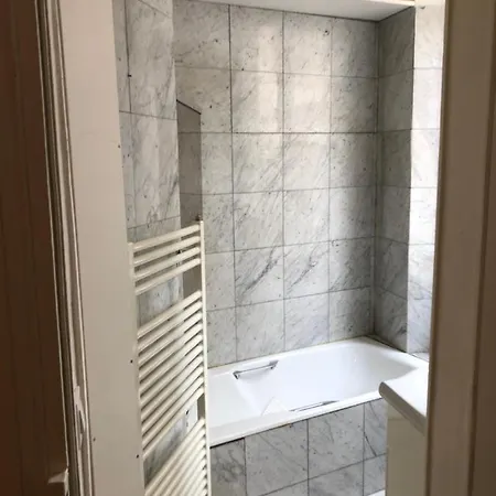 Cosy 2 50m2 Parisian Classic Flat - Passy, 16th Arrondissement, Near Eiffel Tower Lägenhet