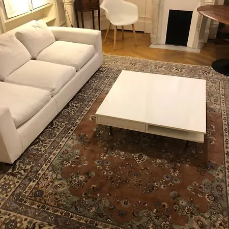 Apartment Cosy 2 50m2 Parisian Classic Flat - Passy, 16th Arrondissement, Near Eiffel Tower