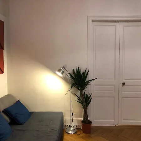 Cosy 2 50m2 Parisian Classic Flat - Passy, 16th Arrondissement, Near Eiffel Tower Paris