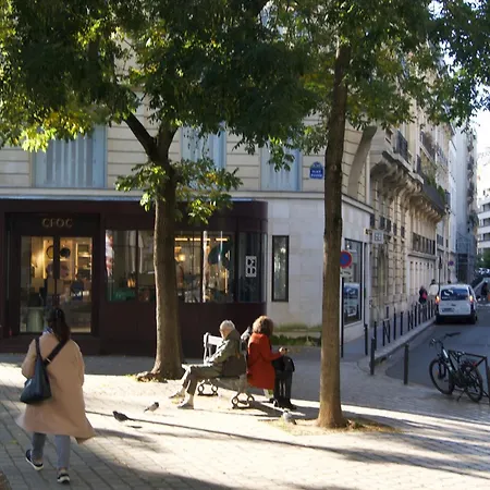 Cosy 2 50m2 Parisian Classic Flat - Passy, 16th Arrondissement, Near Eiffel Tower * Paris