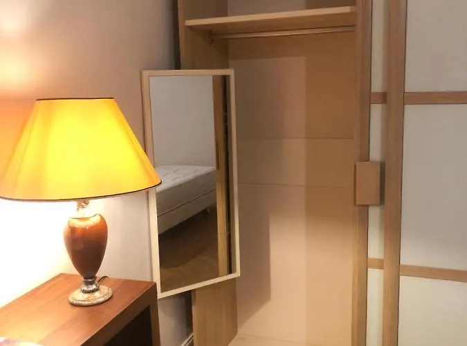 Cosy 2 50m2 Parisian Classic Flat - Passy, 16th Arrondissement, Near Eiffel Tower