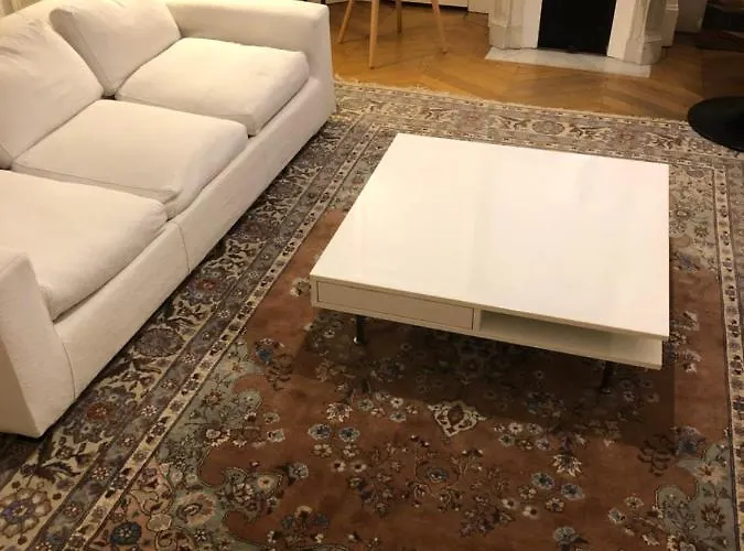 아파트 Cosy 2 50m2 Parisian Classic Flat - Passy, 16th Arrondissement, Near Eiffel Tower