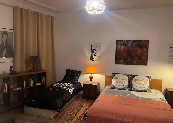 아파트 Cosy 2 50m2 Parisian Classic Flat - Passy, 16th Arrondissement, Near Eiffel Tower 파리