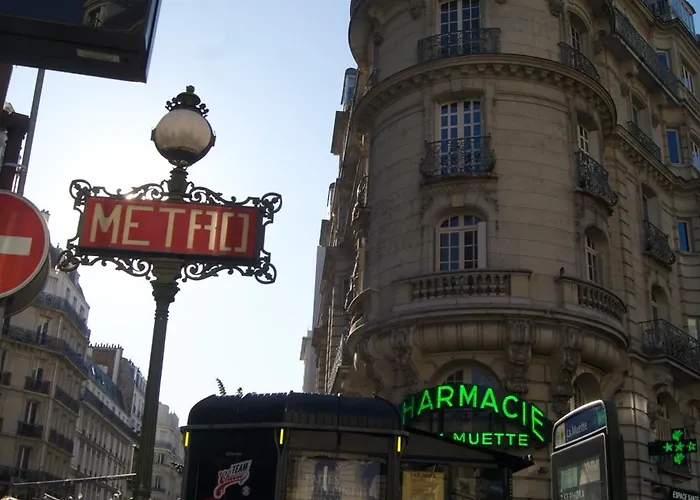 Cosy 2 50m2 Parisian Classic Flat - Passy, 16th Arrondissement, Near Eiffel Tower * 파리